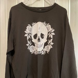 H&M Skull Sweater Size XL